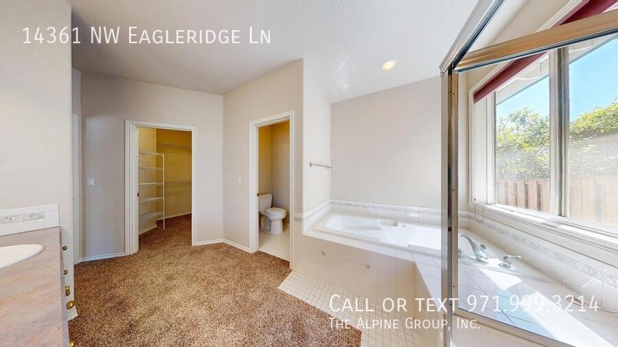 🏡 First Month FREE + Waived Pet Rent — Apply by 12/15! property image