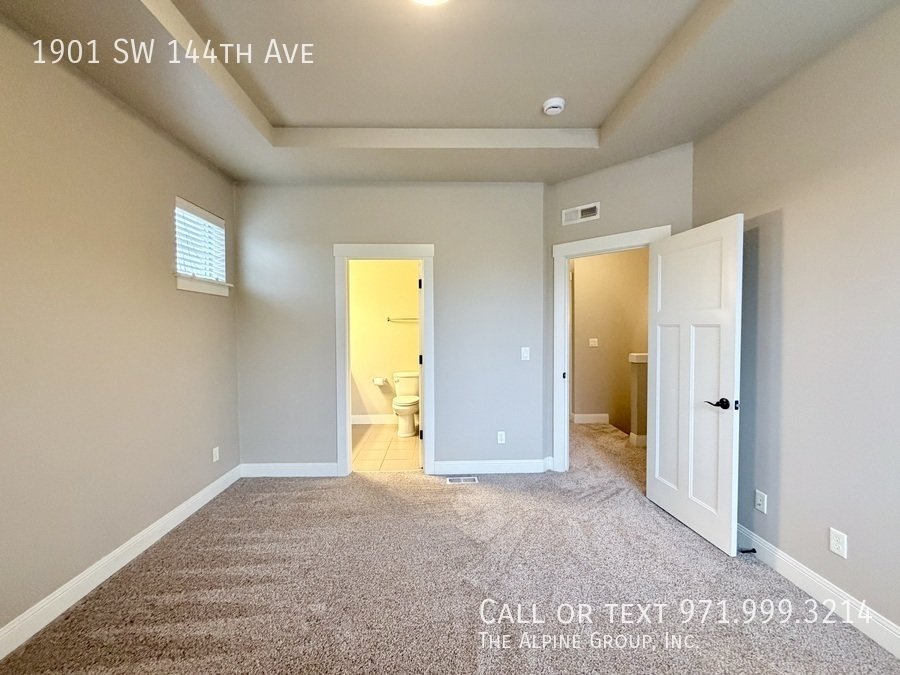 🌿 Gorgeous 4BR Home — Prime Location & 15-Month Lease! property image