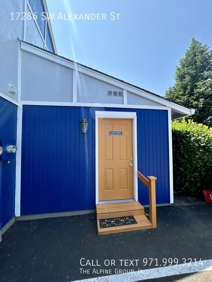 $300 OFF Deposit! On-Site Laundry + Modern 2BD 🧺 property image