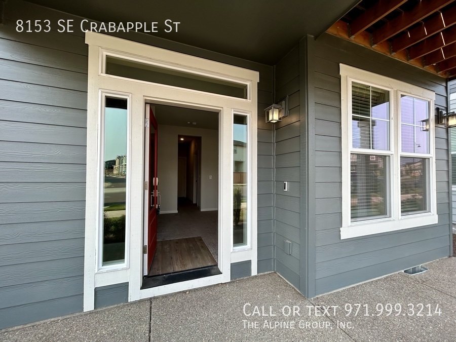 ✨ 15-Month Lease + $500 Off First Month - Modern Three-Bedroom Retreat With Smart Features property image