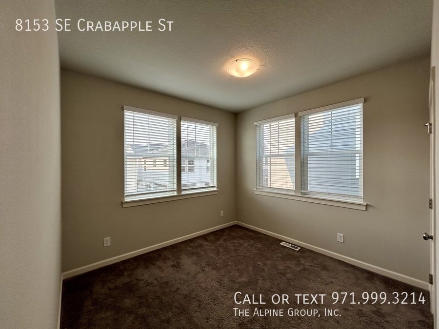 ✨ 15-Month Lease + $500 Off First Month - Modern Three-Bedroom Retreat With Smart Features property image