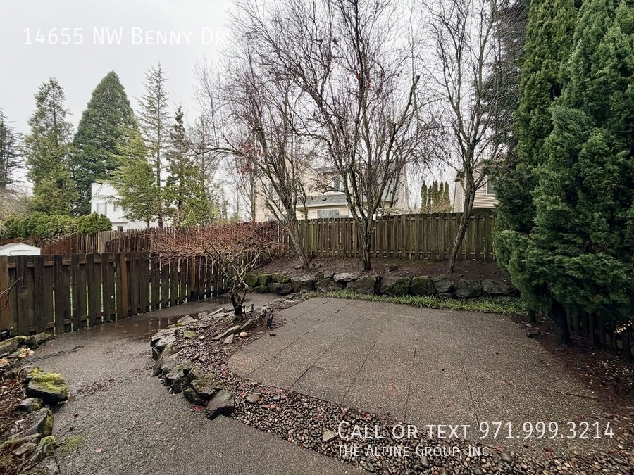 🛋️ Charming Kaiser Woods Home w/ Granite Kitchen – 15-Month Lease property image