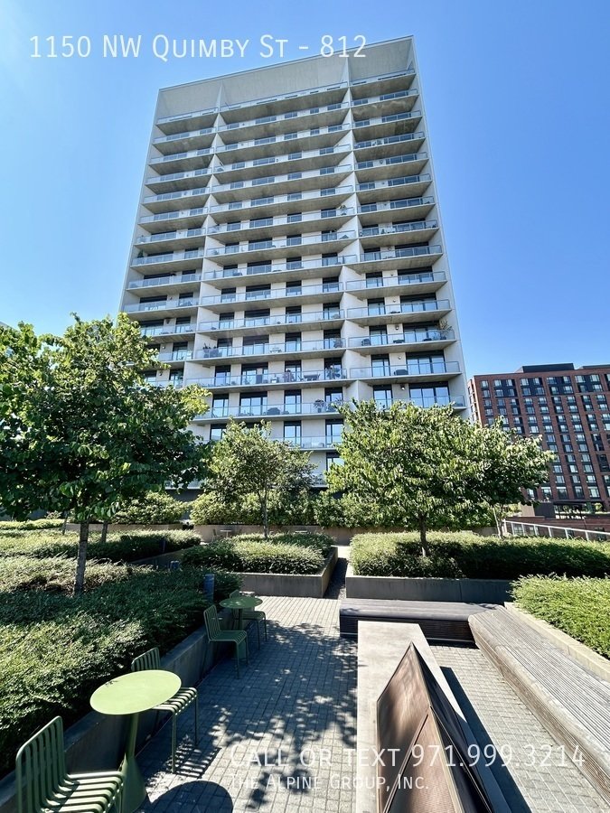 🎉 FIRST Month FREE – Apply by 12/31 🏙️Light-Filled Condo with Views, Style & Comfort in North Pearl property image