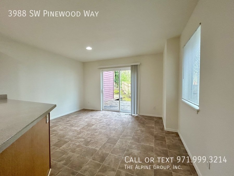 🔥Your FIRST MONTH FREE - Apply by 12.31! property image