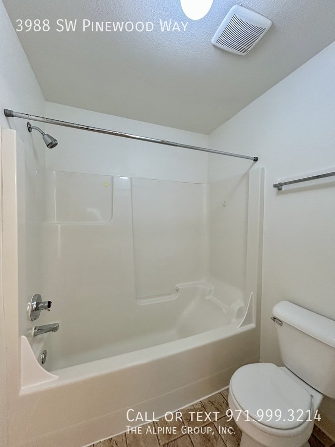 🔥Your FIRST MONTH FREE - Apply by 12.31! property image