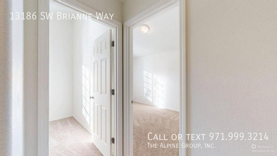 🏠HALF OFF Your FIRST MONTH- Apply By 12/31! Cozy 3-Bed with Open Floor Plan & Fenced Yard property image