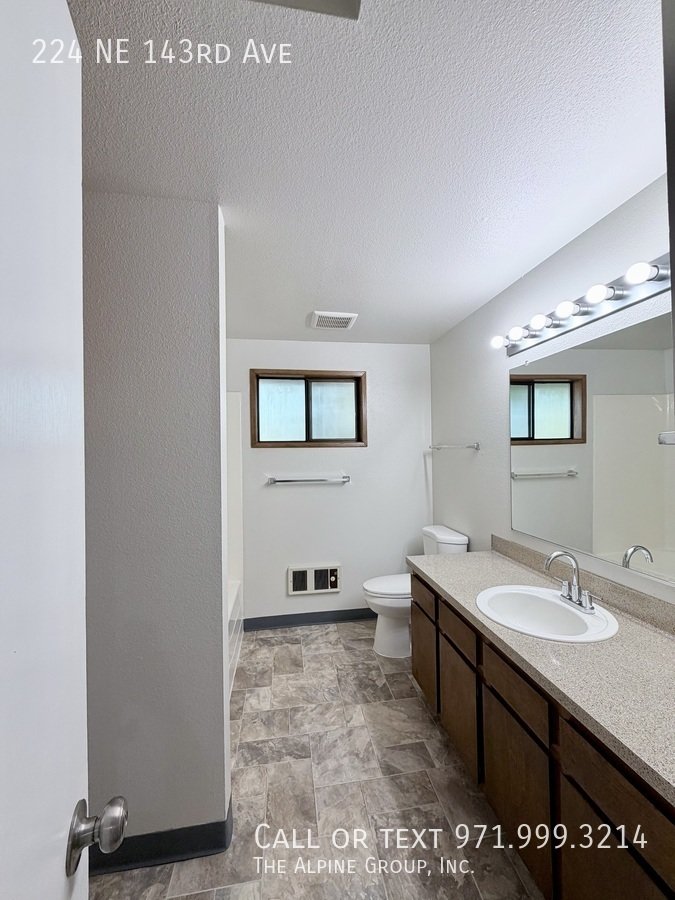 FIRST MONTH FREE ✨ New LVP Floors, Patio & Storage Space property image