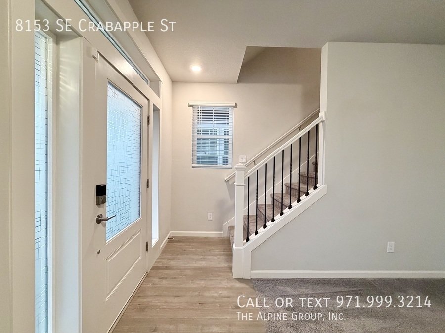 ✨ 15-Month Lease + $500 Off First Month - Modern Three-Bedroom Retreat With Smart Features property image