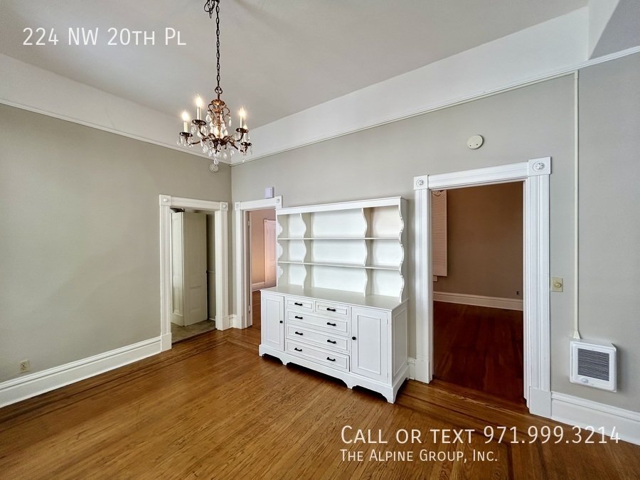 🌿 Timeless Portland Victorian in Prime Location property image