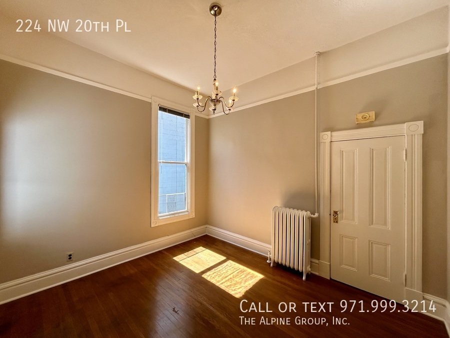 🌿 Timeless Portland Victorian in Prime Location property image