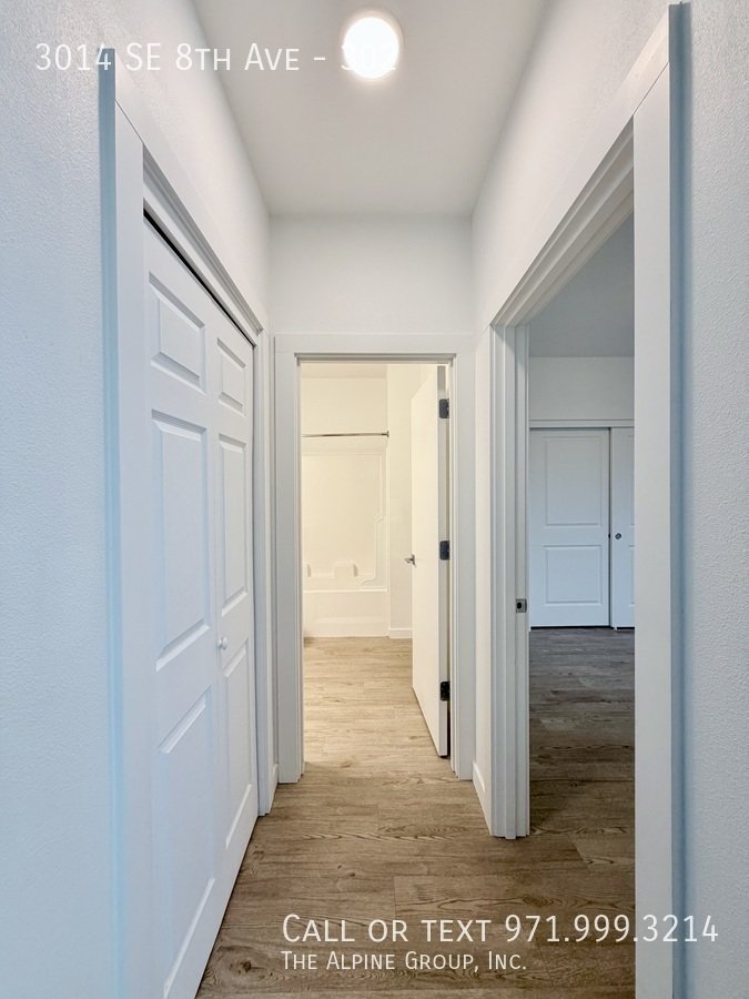 1 MONTH FREE | Bright 1BR in Walkable Brooklyn – In‑Unit Laundry property image