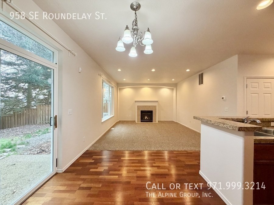 🌞 Bright 3-Bedroom Home – Washer/Dryer Included! property image