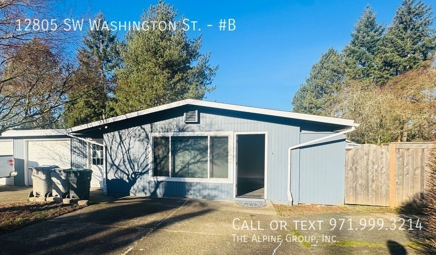 🏡 Updated Beaverton Studio | Parking, Storage & W/D Included property image