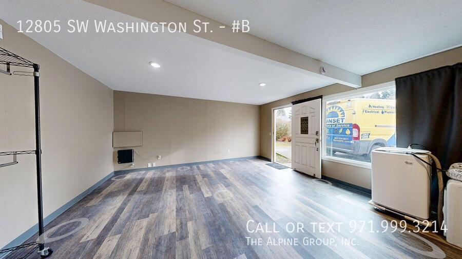 🏡 Updated Beaverton Studio | Parking, Storage & W/D Included property image