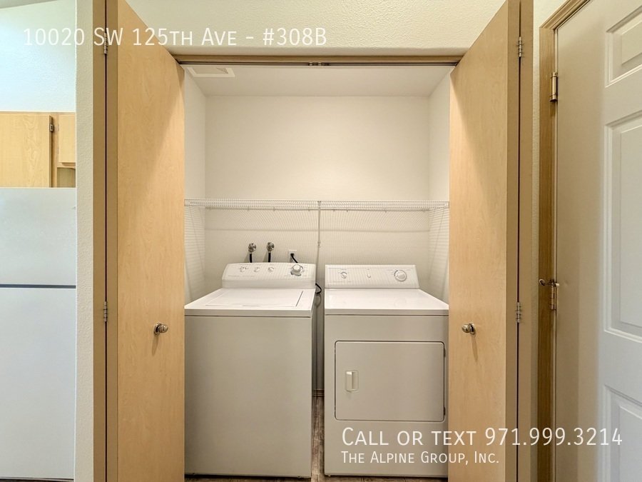🌿 Sun-Filled 1-Bedroom with Covered Balcony & In-Unit Laundry property image