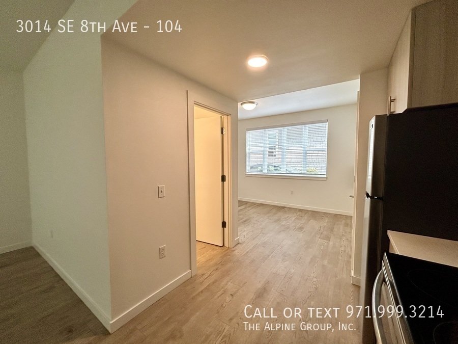 Modern Ground‑Level Apartment!  ADA accessible! property image