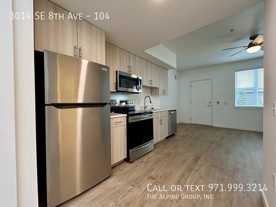 Modern Ground‑Level Apartment!  ADA accessible! property image