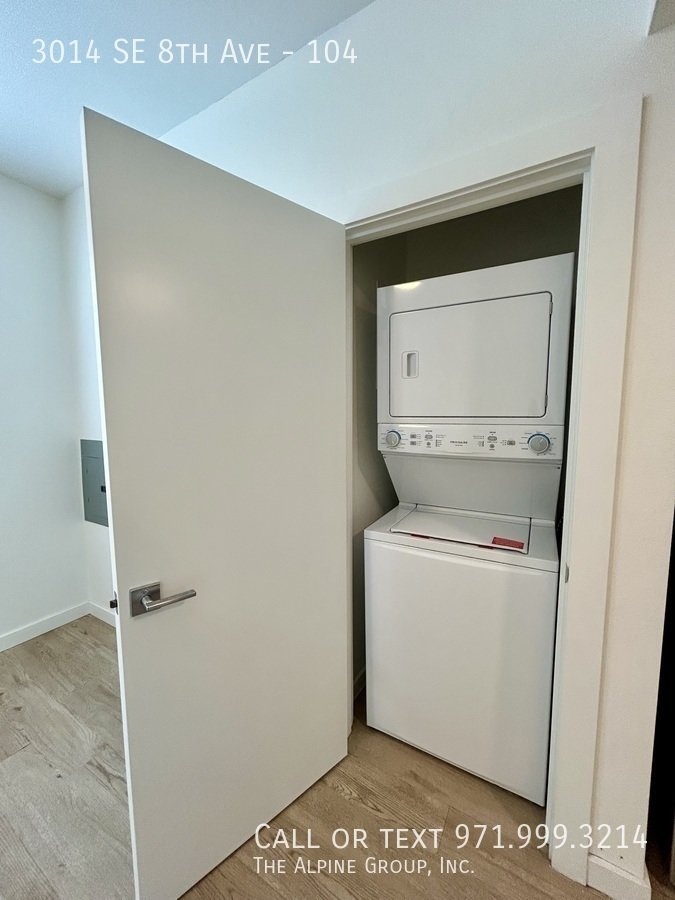 Modern Ground‑Level Apartment!  ADA accessible! property image