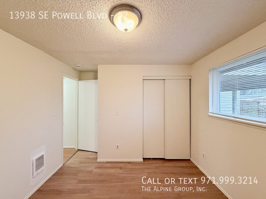 🍳 Kitchen with Plenty of Cabinetry + Washer/Dryer property image