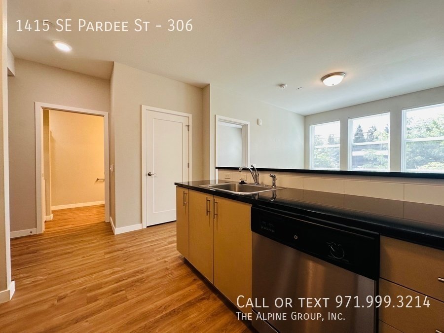 1 Bedroom at The Tristan property image