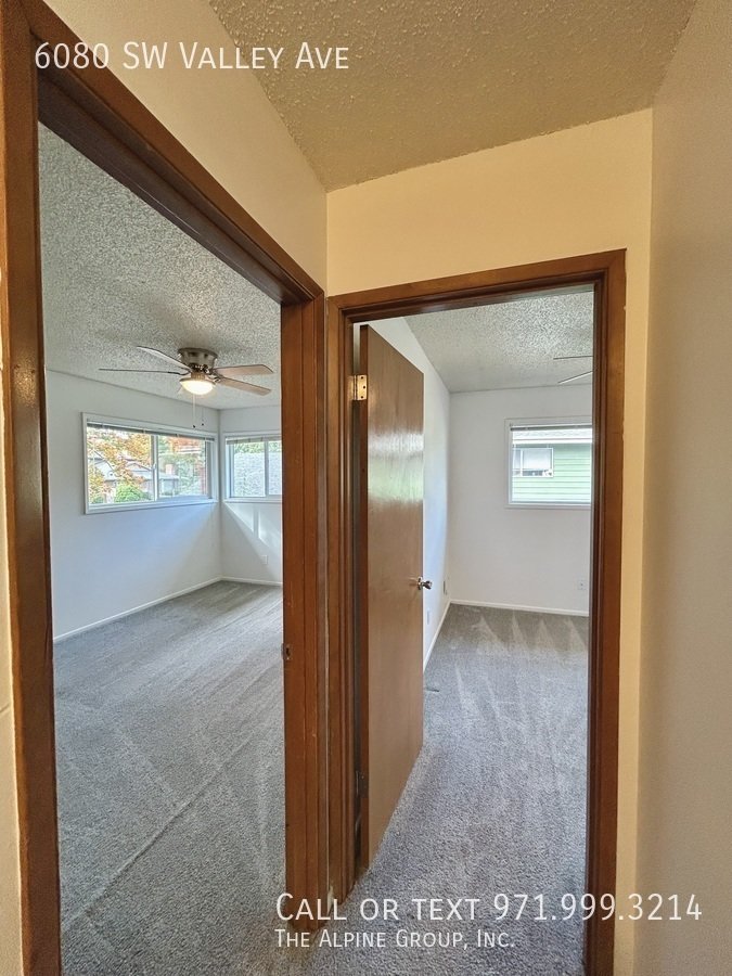 🌿 Cozy Beaverton Townhome with Private Outdoor Porch property image