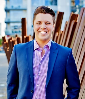 Picture of Seann Bates