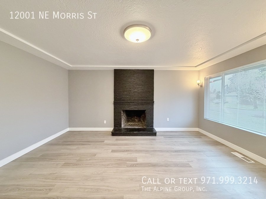 🌿 Charming NE Portland Ranch-Style Home with Spacious Backyard property image