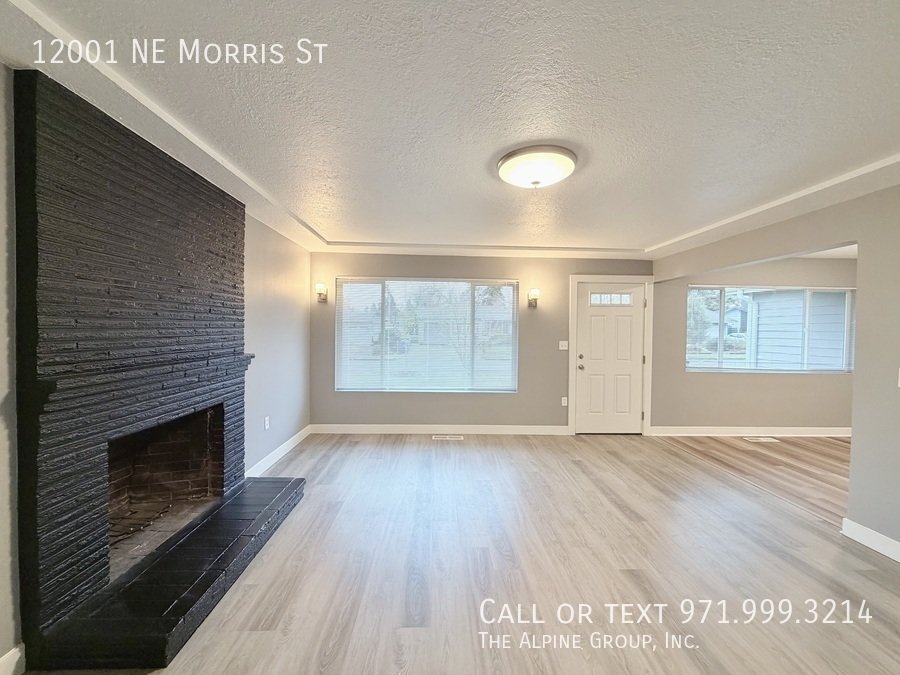 🌿 Charming NE Portland Ranch-Style Home with Spacious Backyard property image