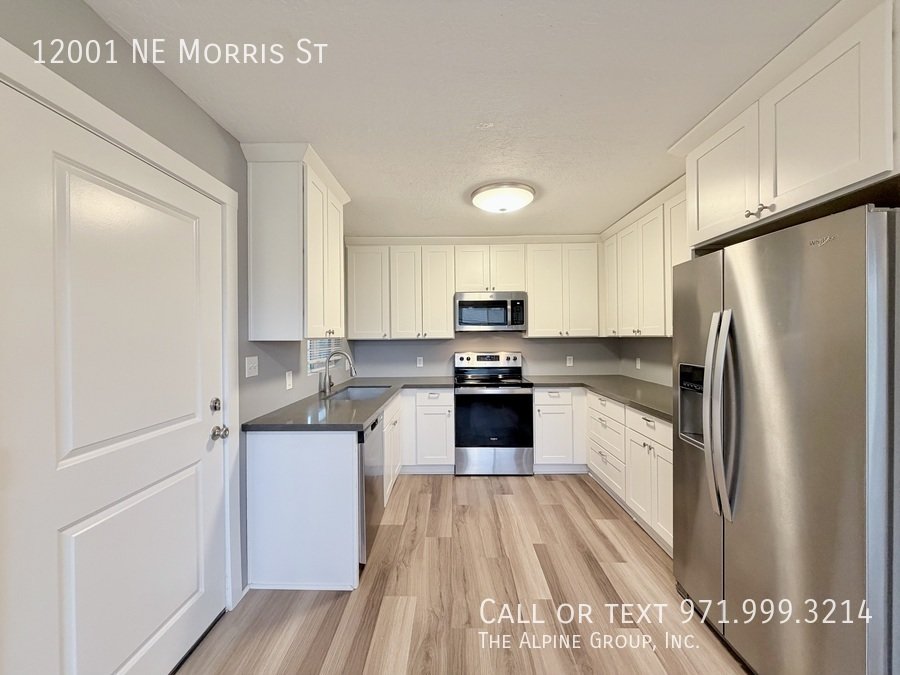 🌿 Charming NE Portland Ranch-Style Home with Spacious Backyard property image