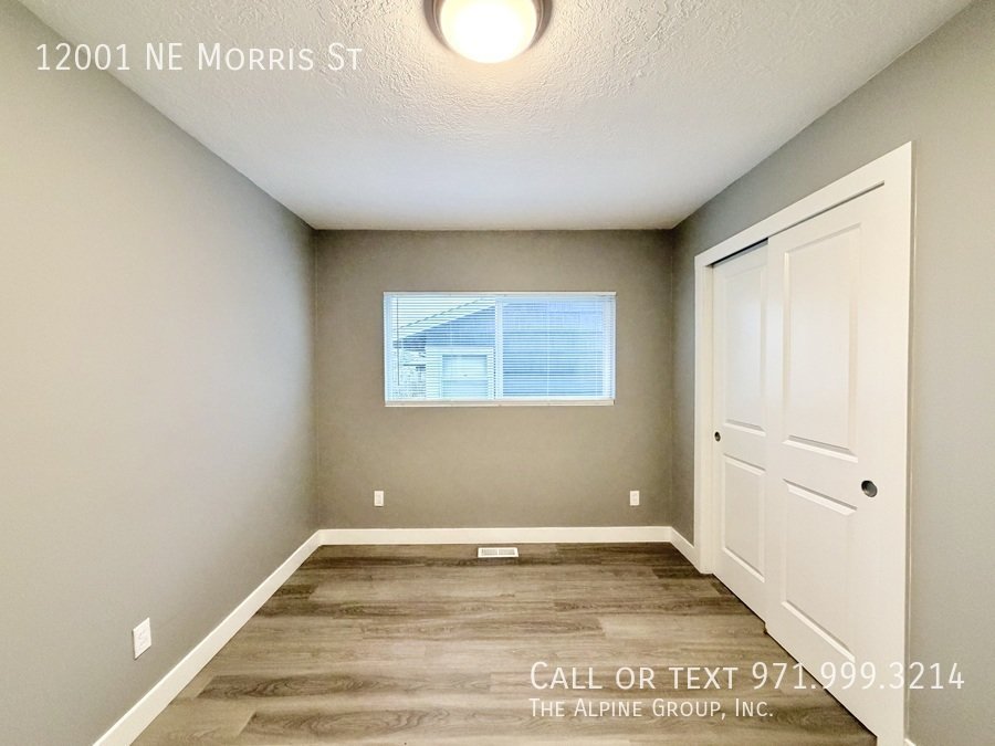 🌿 Charming NE Portland Ranch-Style Home with Spacious Backyard property image