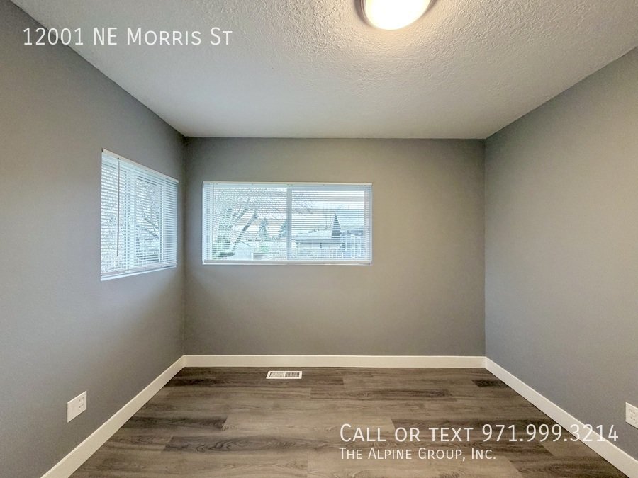 🌿 Charming NE Portland Ranch-Style Home with Spacious Backyard property image