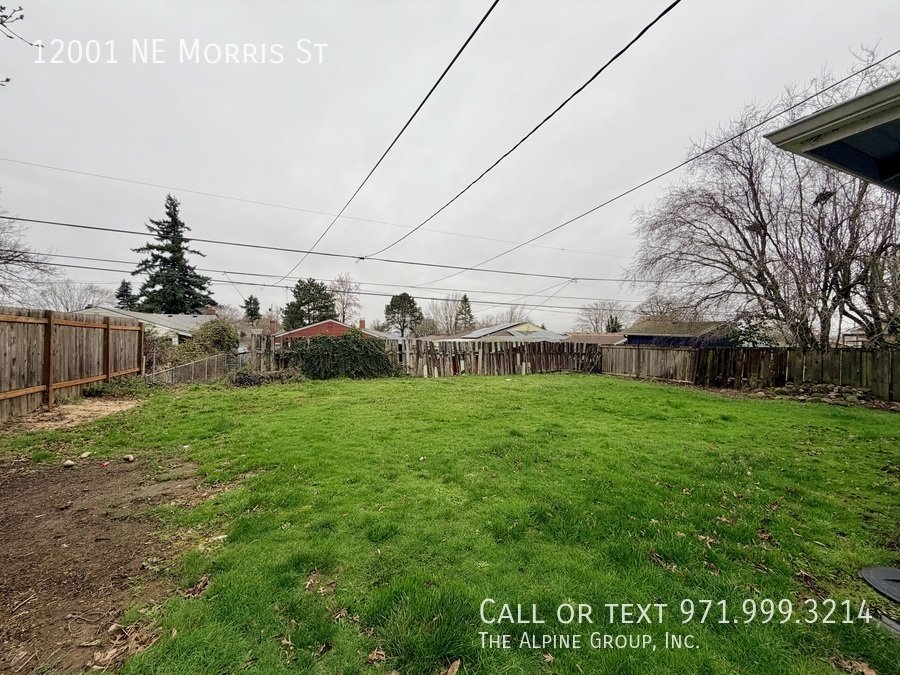 🌿 Charming NE Portland Ranch-Style Home with Spacious Backyard property image
