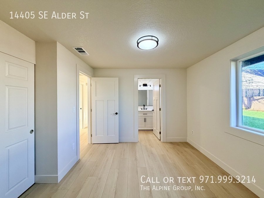 🌞 Light-Filled Ranch with Modern Updates & Patio 🌞 property image