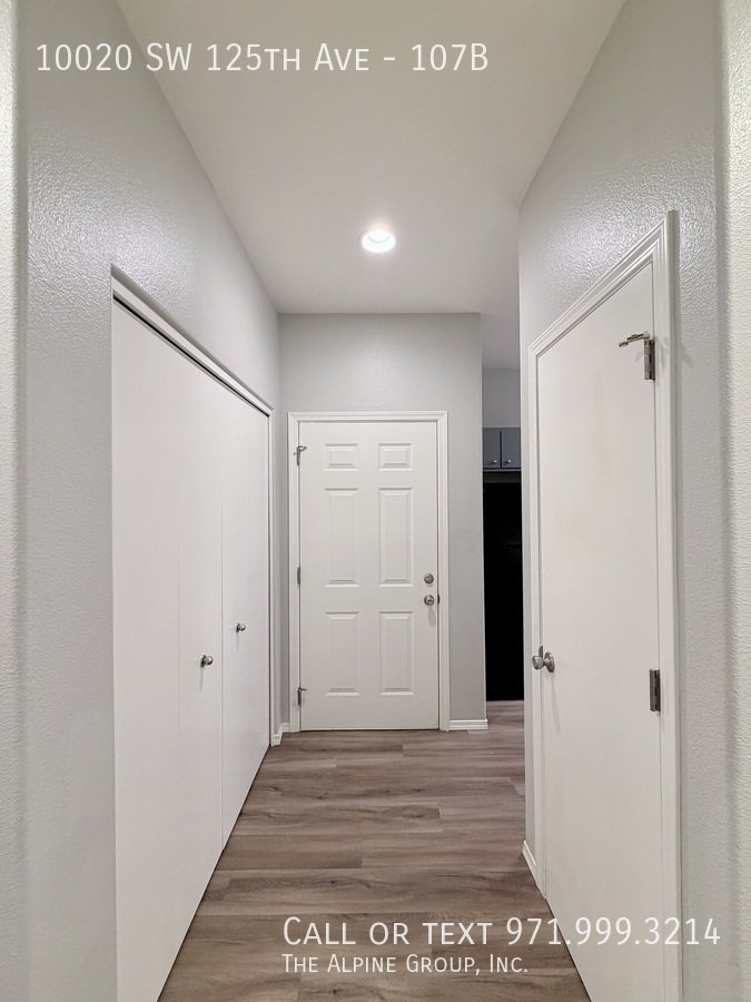 ✨ Freshly Updated 2-Bed with Patio & In-Unit W/D ✨ property image