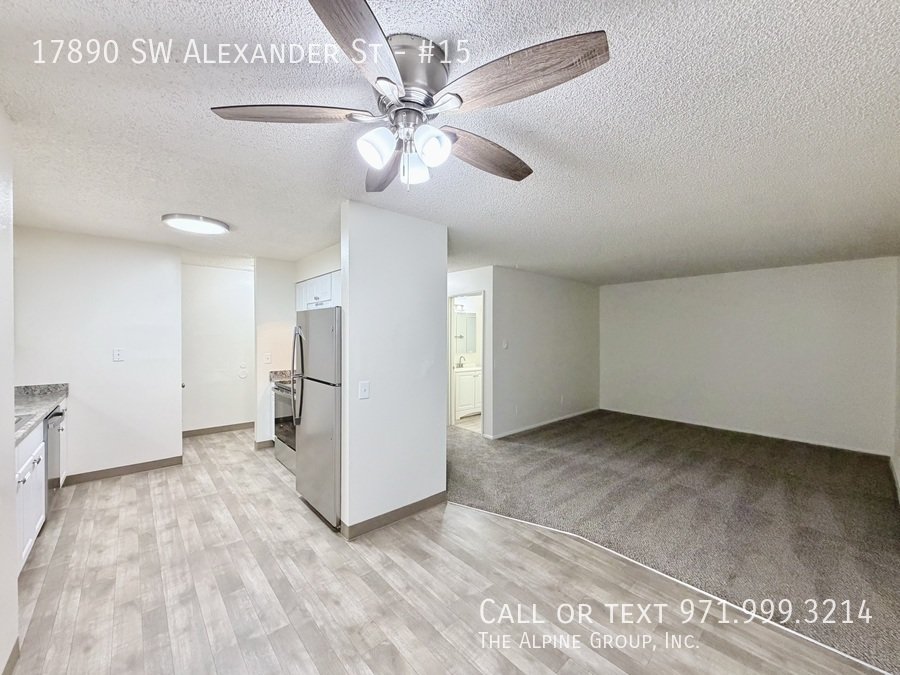 🌿 Freshly Updated Beaverton Home with On-Site Laundry 🧺 property image