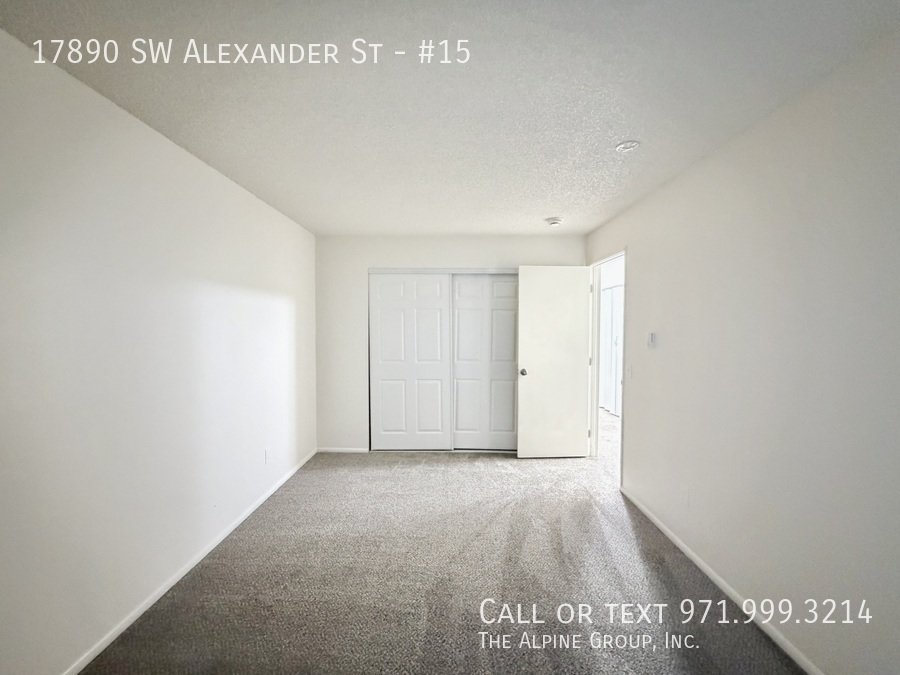 🌿 Freshly Updated Beaverton Home with On-Site Laundry 🧺 property image