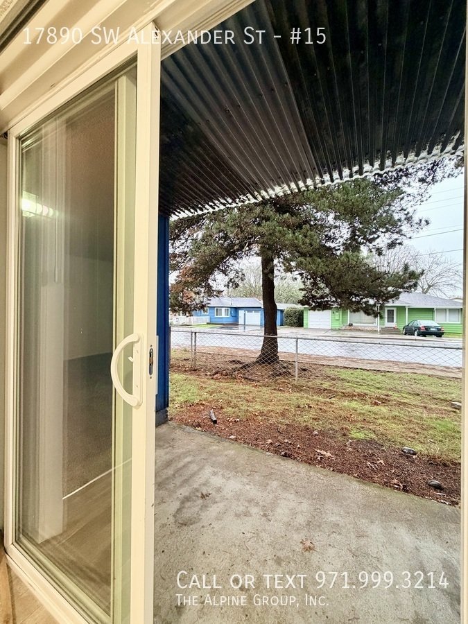 🌿 Freshly Updated Beaverton Home with On-Site Laundry 🧺 property image