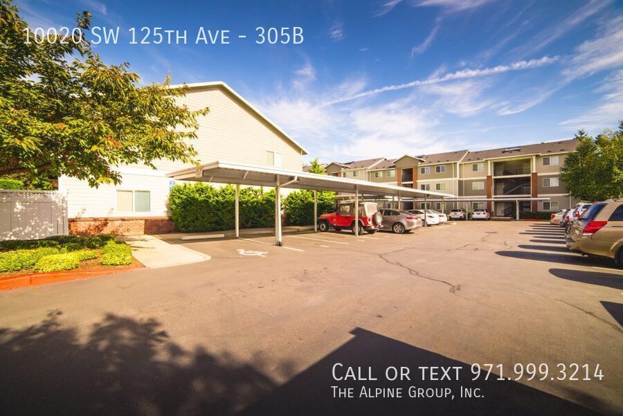 🌤️ Top-Floor 2-Bed with Vaulted Ceilings & Balcony 🌤️ property image