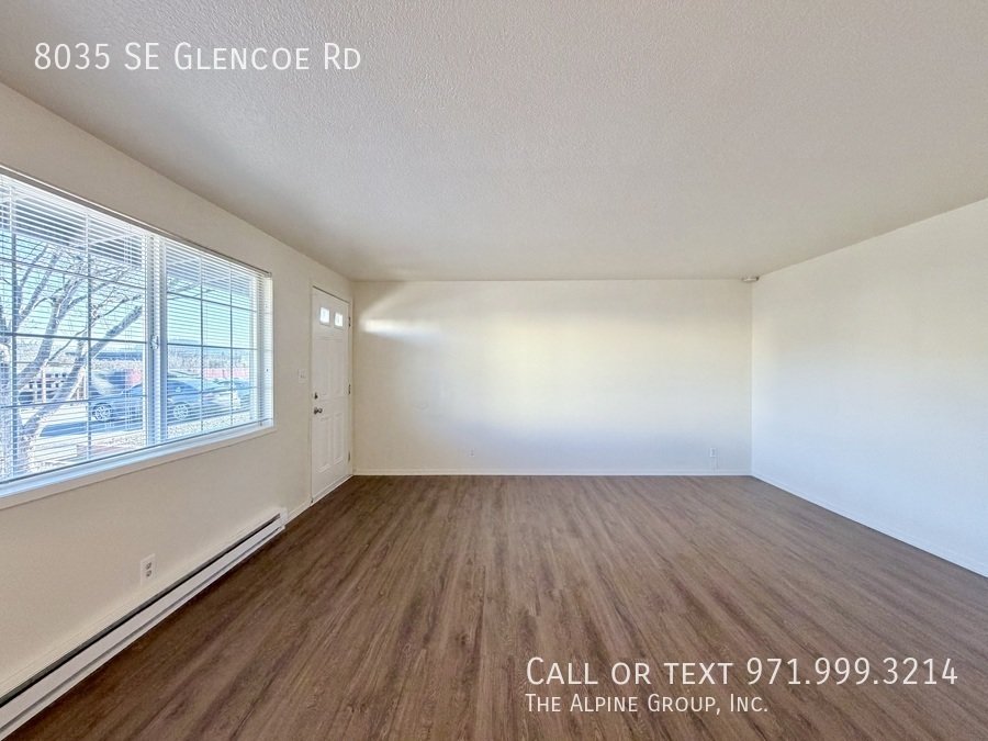 ✨ Bright & Inviting One-Level Living in a Secluded Setting property image