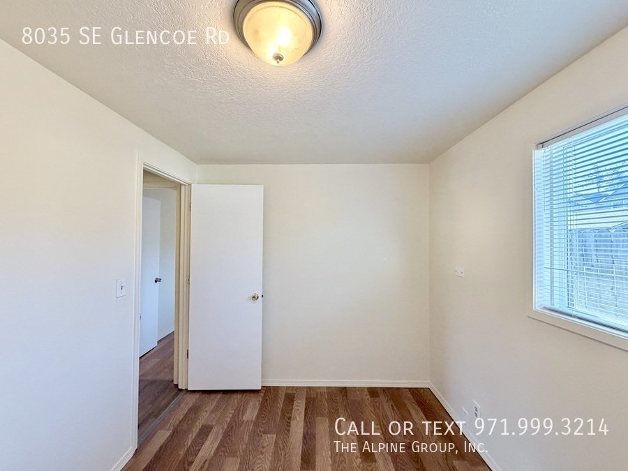 ✨ Bright & Inviting One-Level Living in a Secluded Setting property image