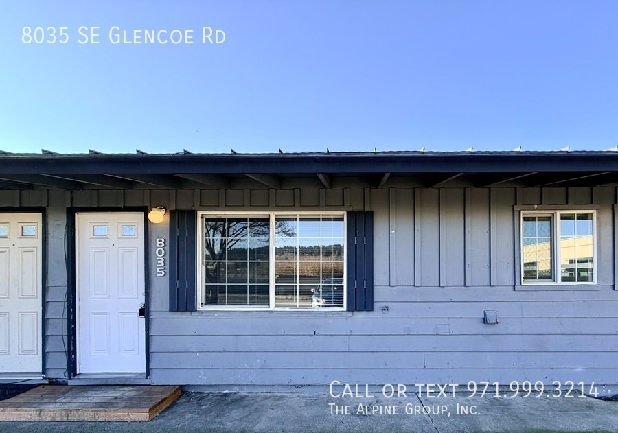 ✨ Bright & Inviting One-Level Living in a Secluded Setting property image