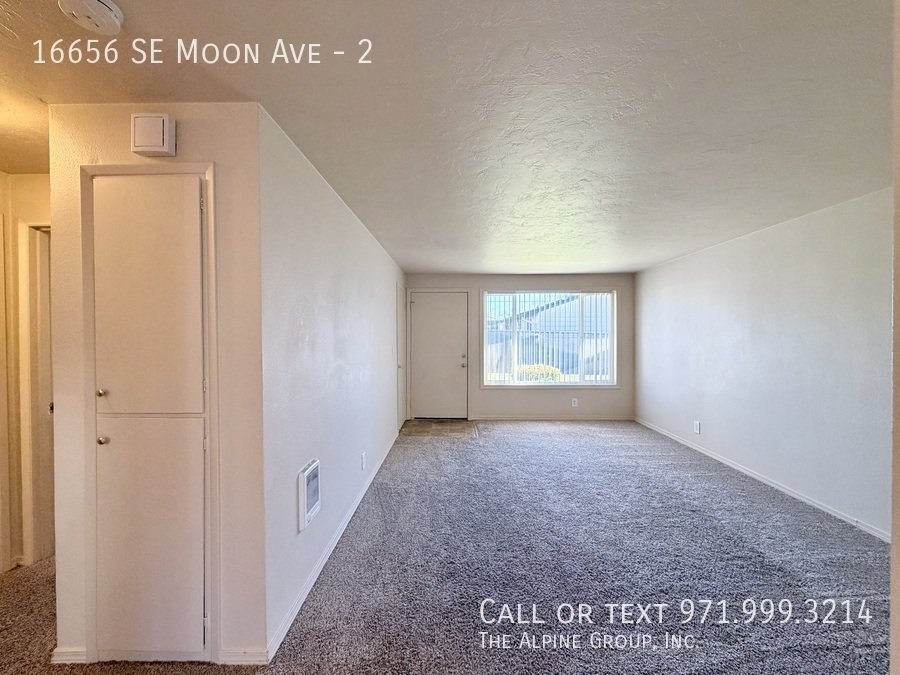 🔑 Move-In Special! Half Off First Month on This Cozy 2BR property image