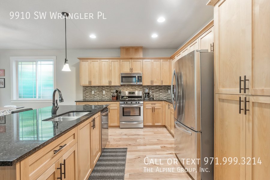 💘 Valentine’s Day Special! 🌼 Beautiful Corner-Lot Home – Bright, Airy & Inviting + Dinner on Us! property image