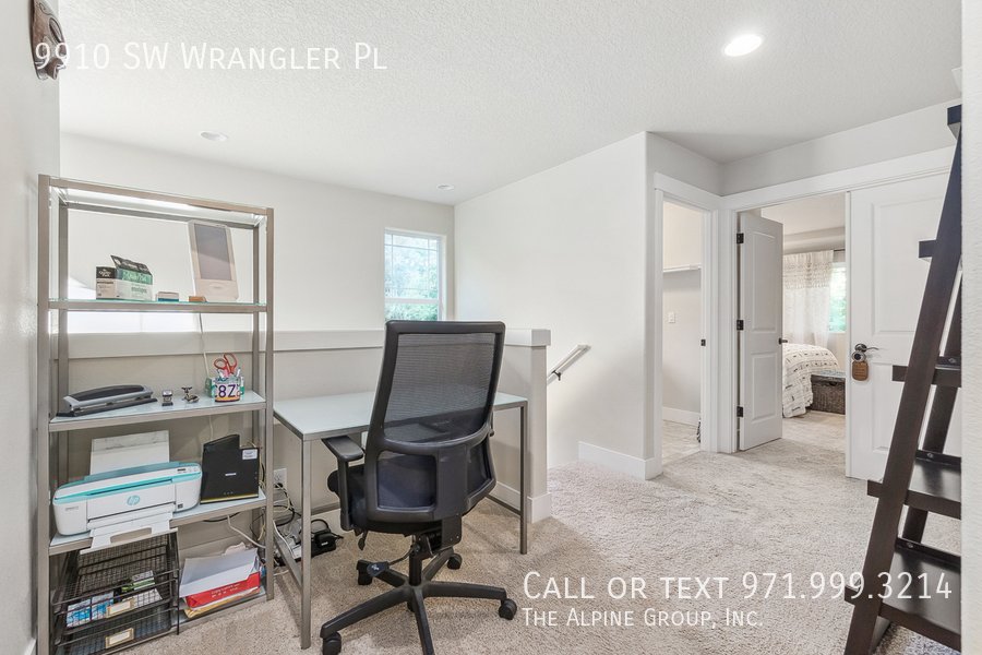 💘 Valentine’s Day Special! 🌼 Beautiful Corner-Lot Home – Bright, Airy & Inviting + Dinner on Us! property image