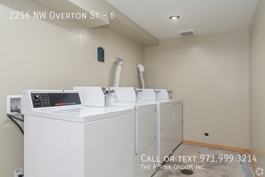 💘 Valentine’s Day Special! Studio Living on NW 23rd – Move-In Before 2/14 property image