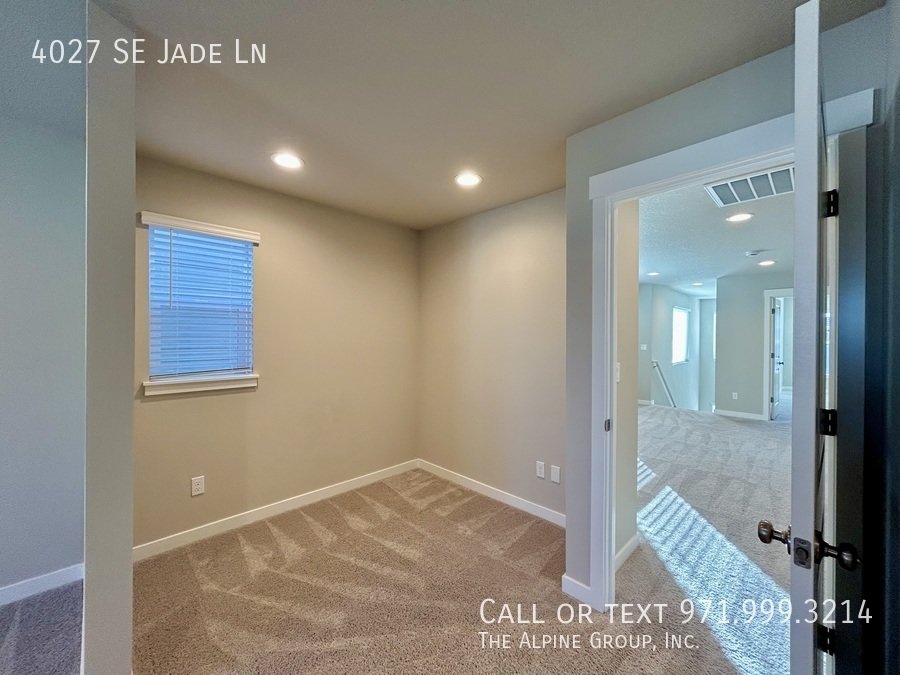 🌹 🛋️ Stylish 2024 Build with Dual Primary Suites | Valentine’s Day Move-In Bonus property image