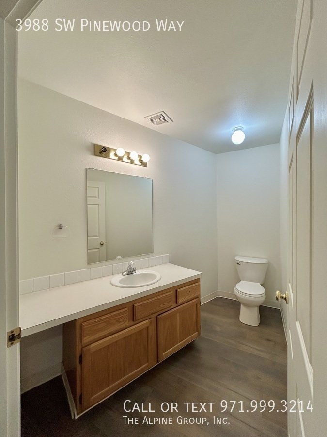 💝 Move-In Before 2/14: FIRST MONTH FREE & Dinner on Us! 🔥 property image