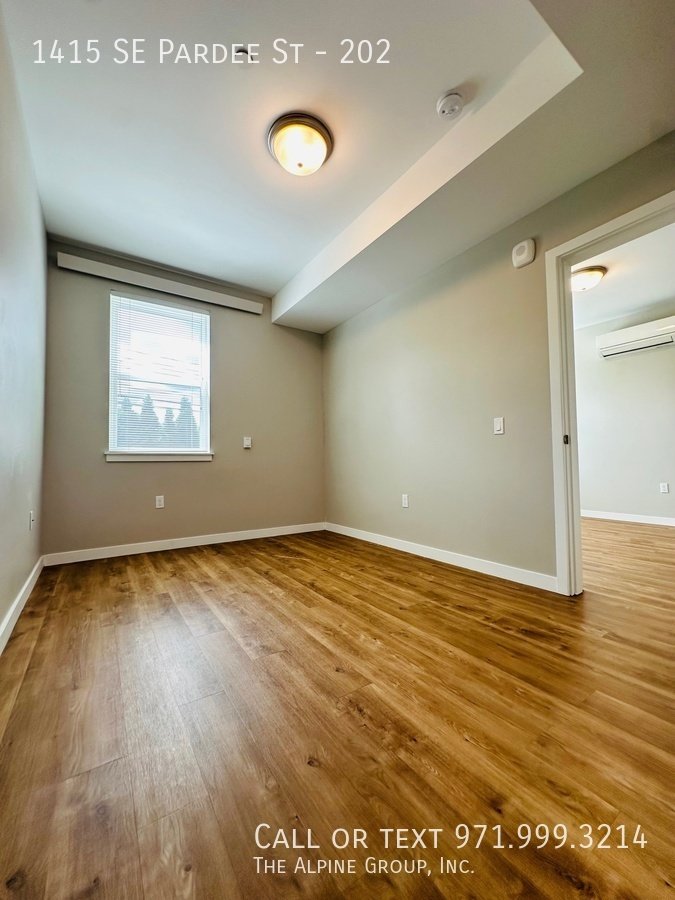 🌿 Modern Tristan 1BR 🌟 Move In by 2/14: Free Rent + Dinner Included! property image