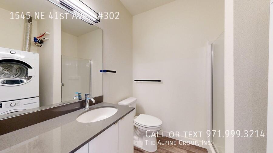 🌹 🏡 Luxury Details & Prime Location at 41 Central | Valentine’s Day Special property image