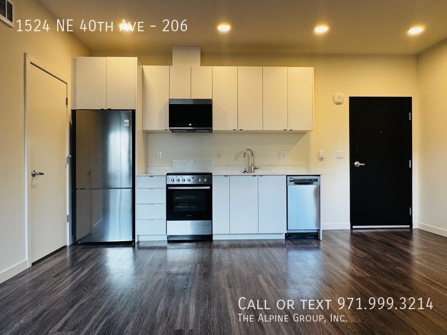 🌟 Meridian 40 Made Sweeter 💝 In-Unit Laundry + Free Rent + $100 Dinner Gift property image